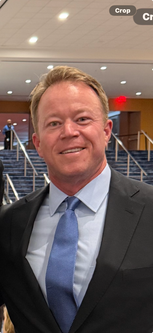Mike Brown, Loan Originator